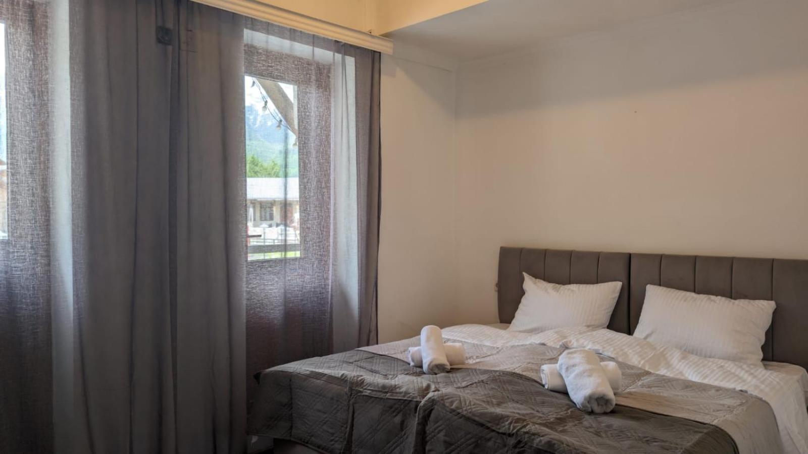 Shara Hotel Mestia Eksteriør bilde